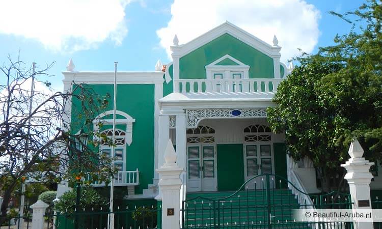 Voorkant Eloy Arends Huis Aruba