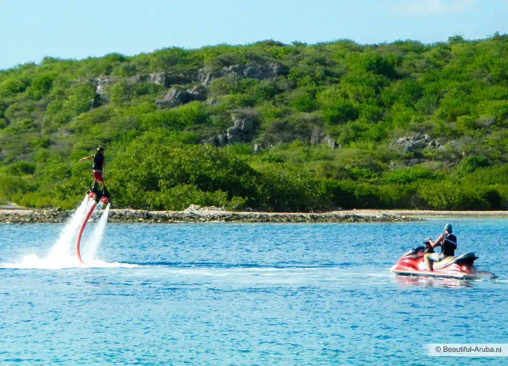 Flyboarden op Aruba