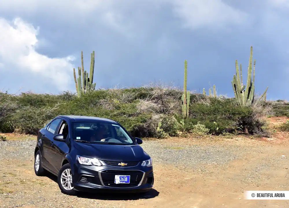 Autorijden op Aruba op onverharde weg