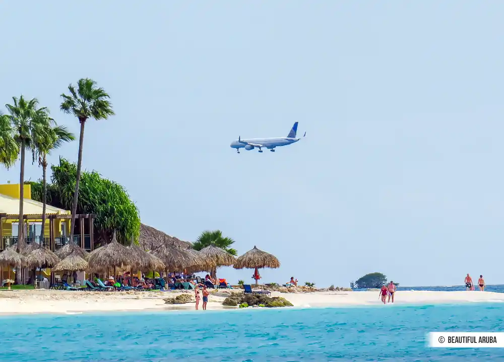 Vliegtuig op weg naar Aruba.